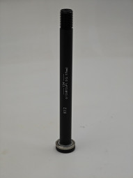 Ось Gineyea M12x1.5. под шестигранник